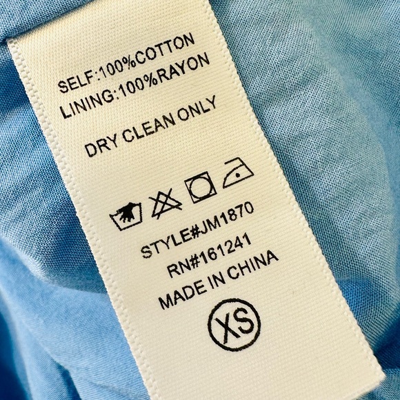 EUC J. Marie Blue Floral Embroidered Flutter Sleeve Peasant Top - Picture 15 of 15